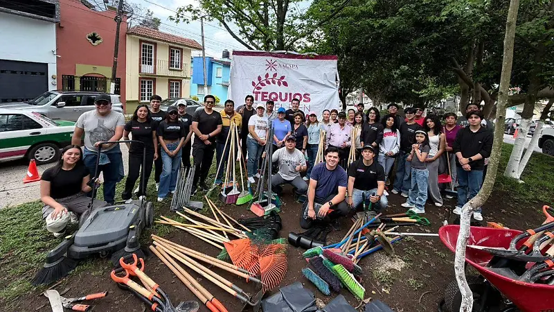 Realizan jornada de limpieza y mantenimiento en espacios públicos de Xalapa